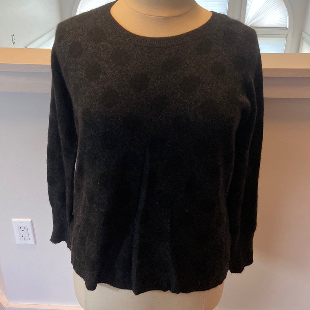 Halogen Cashmere black and grey dot sweater